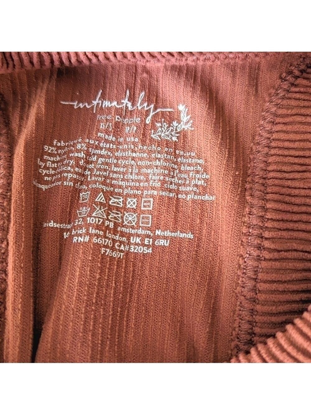 NWOT Free People Ribbed Seamless tank top - Picture 4 of 4